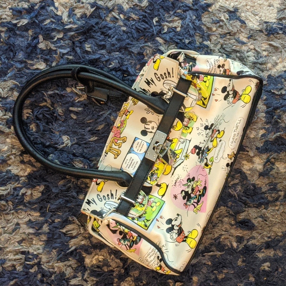 COACH Disney Pocketbook